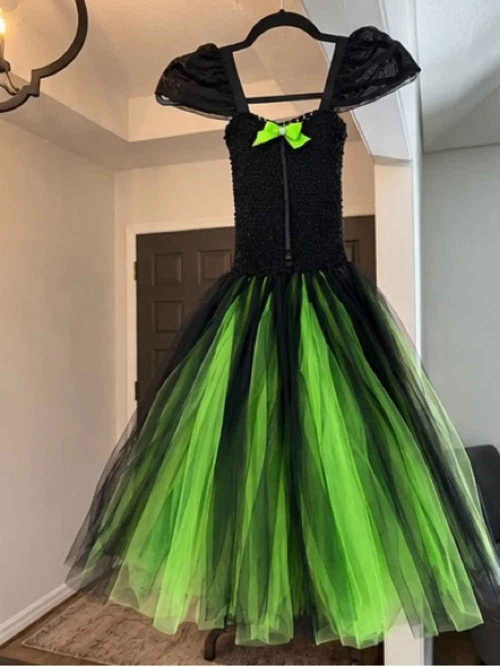 Mia Belle Girls Wicked Emerald Green Witch Costume Dress Hat 7Y